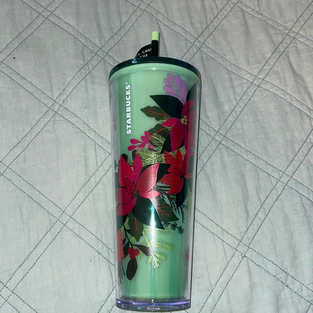 Starbucks Venti Poinsettia color change tumbler